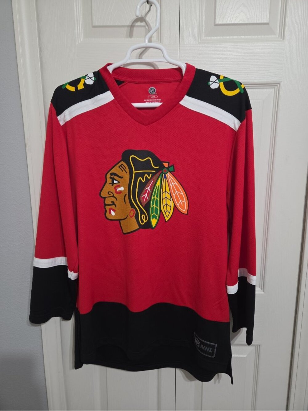 NHL Blackhawks Jersey Large